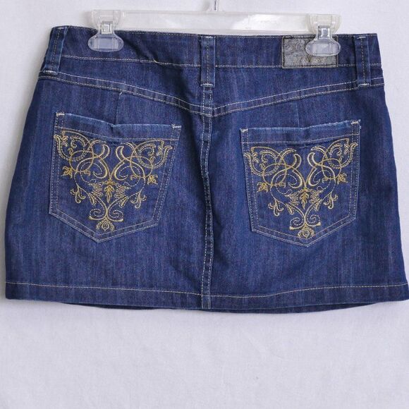 47th Street Jeans Charmed Embroidered Deni… - Picture 1 of 6